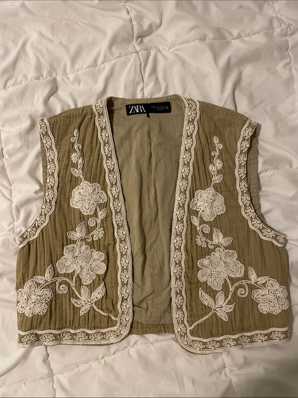 Zara Olive Green Linen Embroidered Crochet Vest
